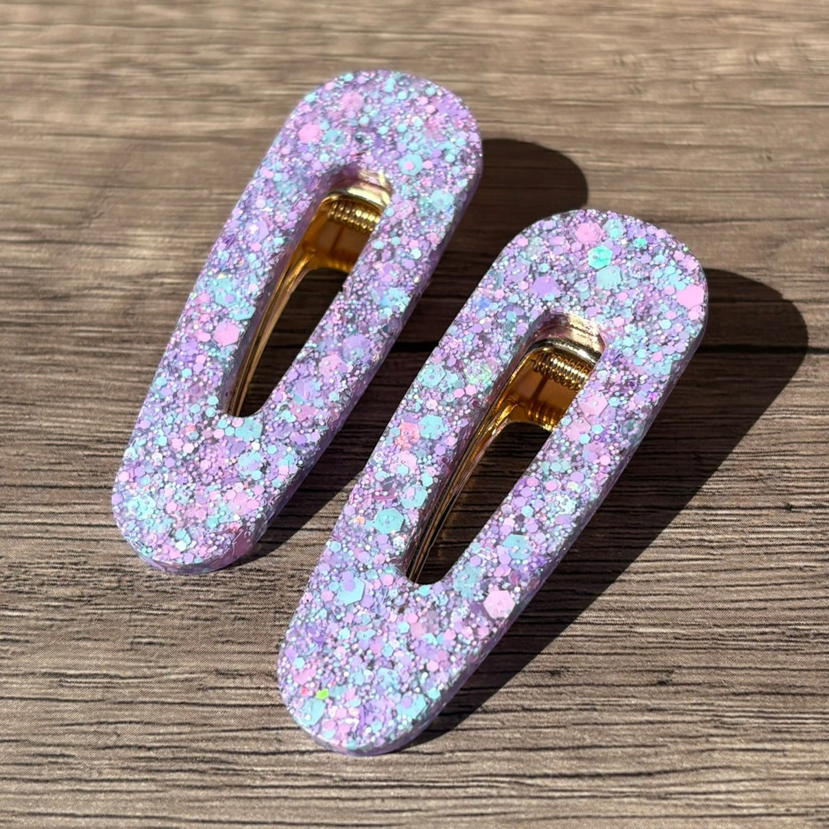 2er Set Haarspangen in verschiedenen Glitzer Designs – handgefertigter Haarschmuck