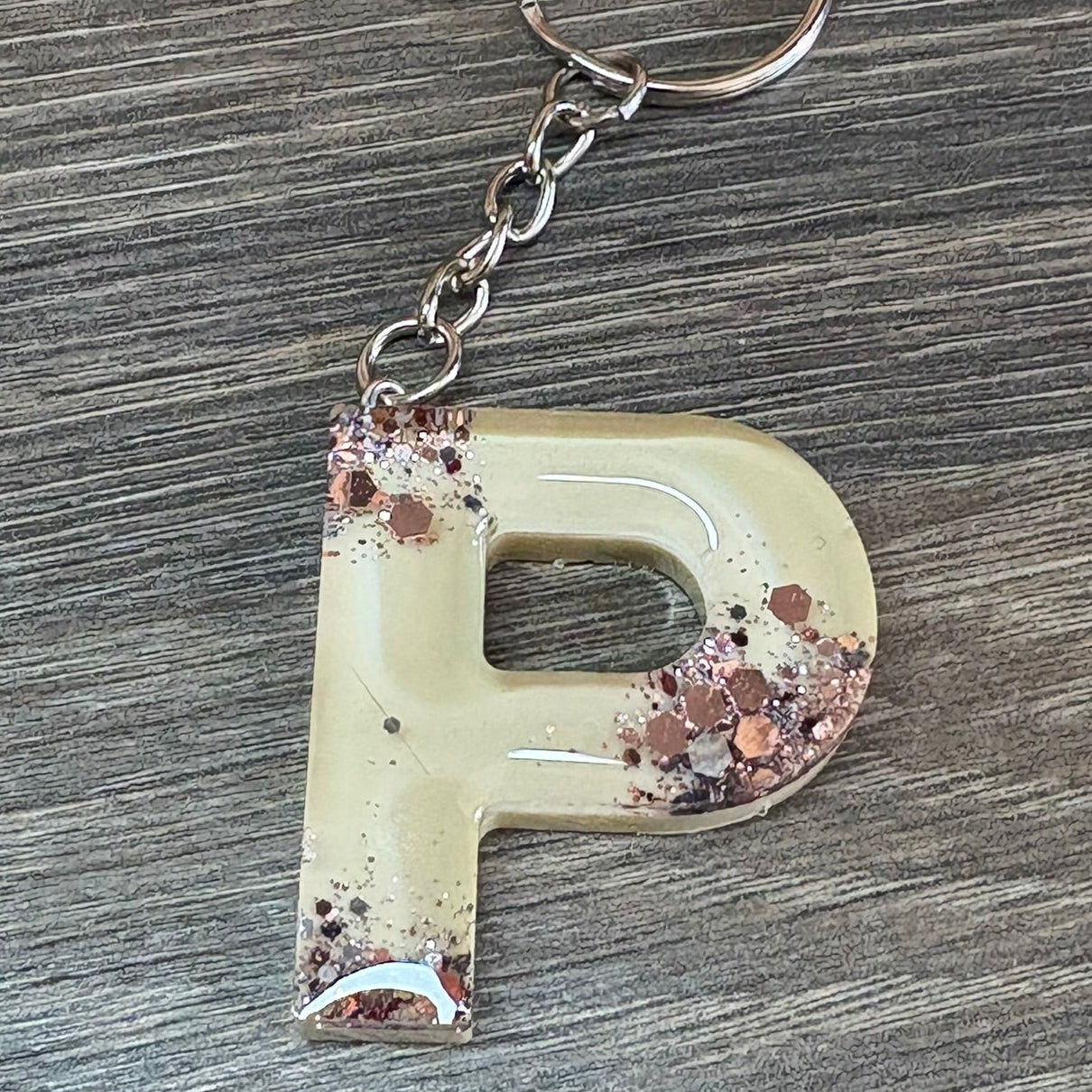 Buchstaben Schlüsselanhänger P handgemacht