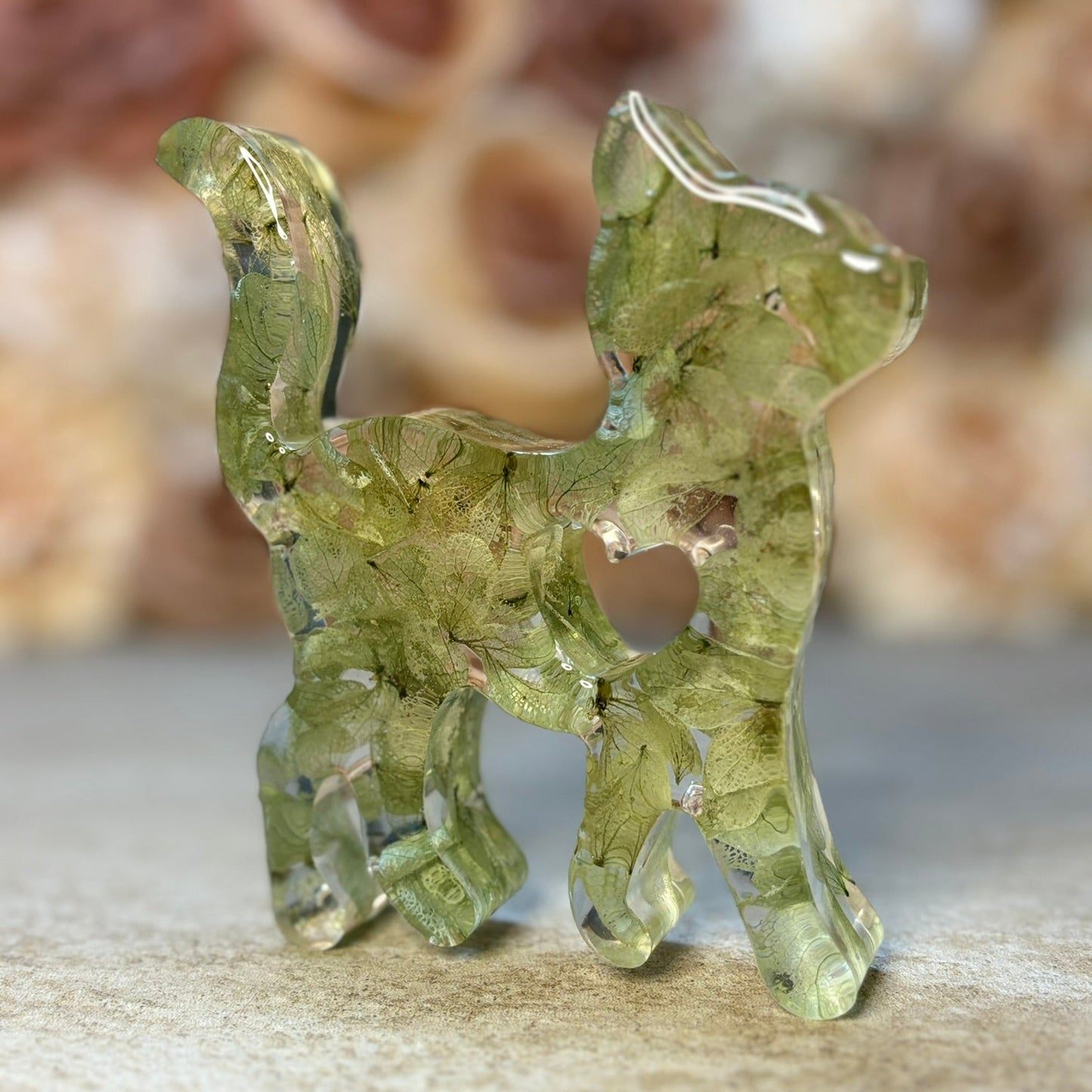 Figur Katze mit und ohne Blüten versch. Designs