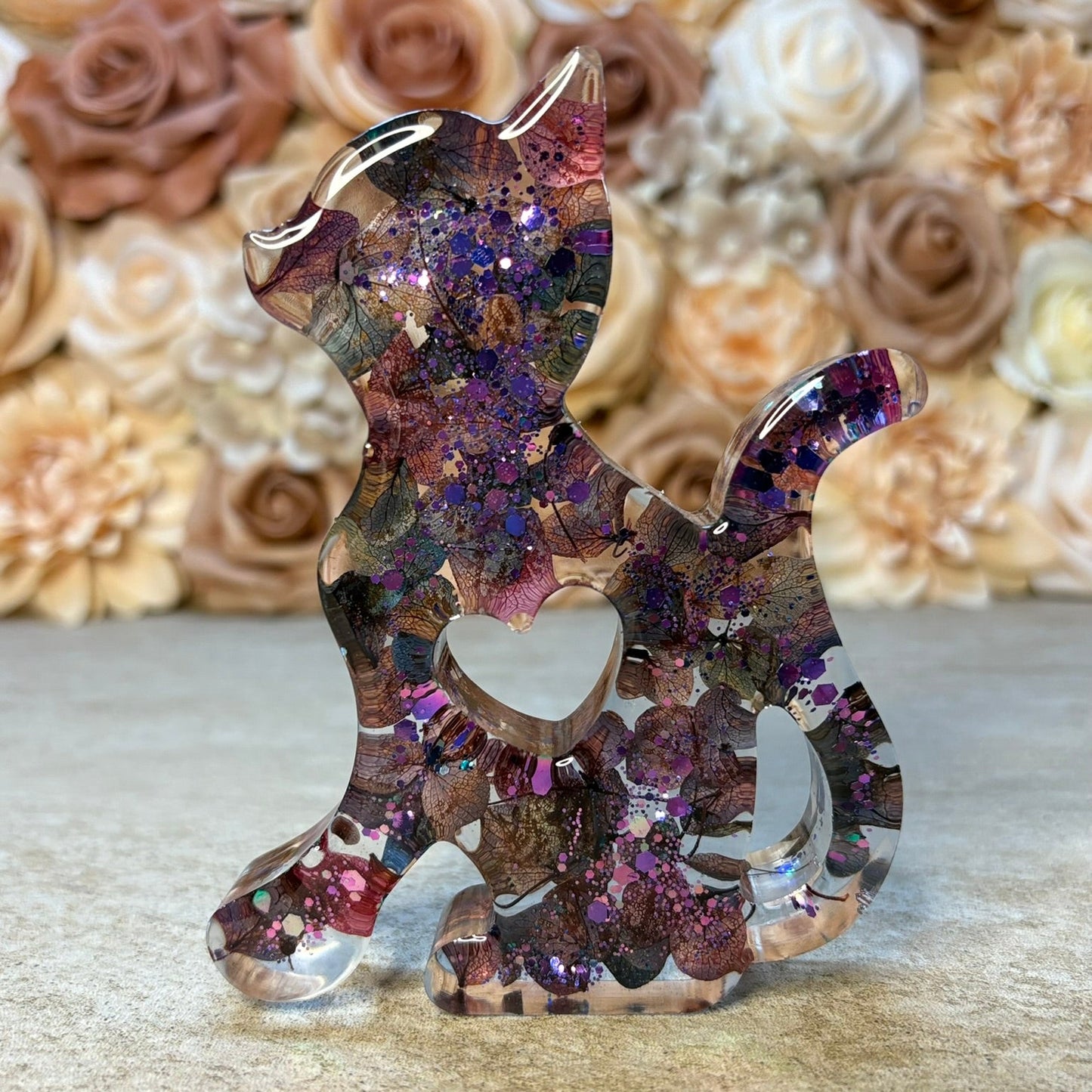 Figur Katze mit und ohne Blüten versch. Designs