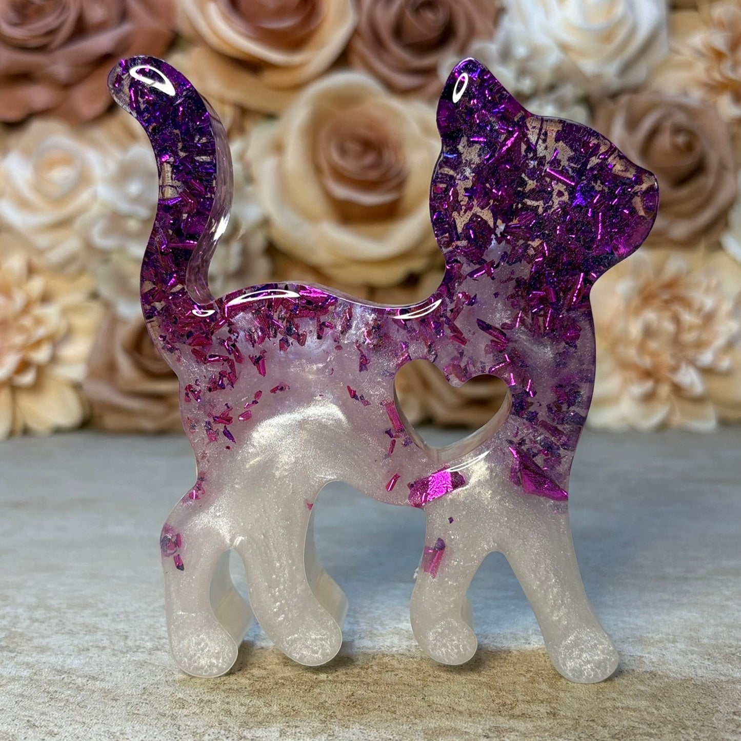 Figur Katze mit und ohne Blüten versch. Designs