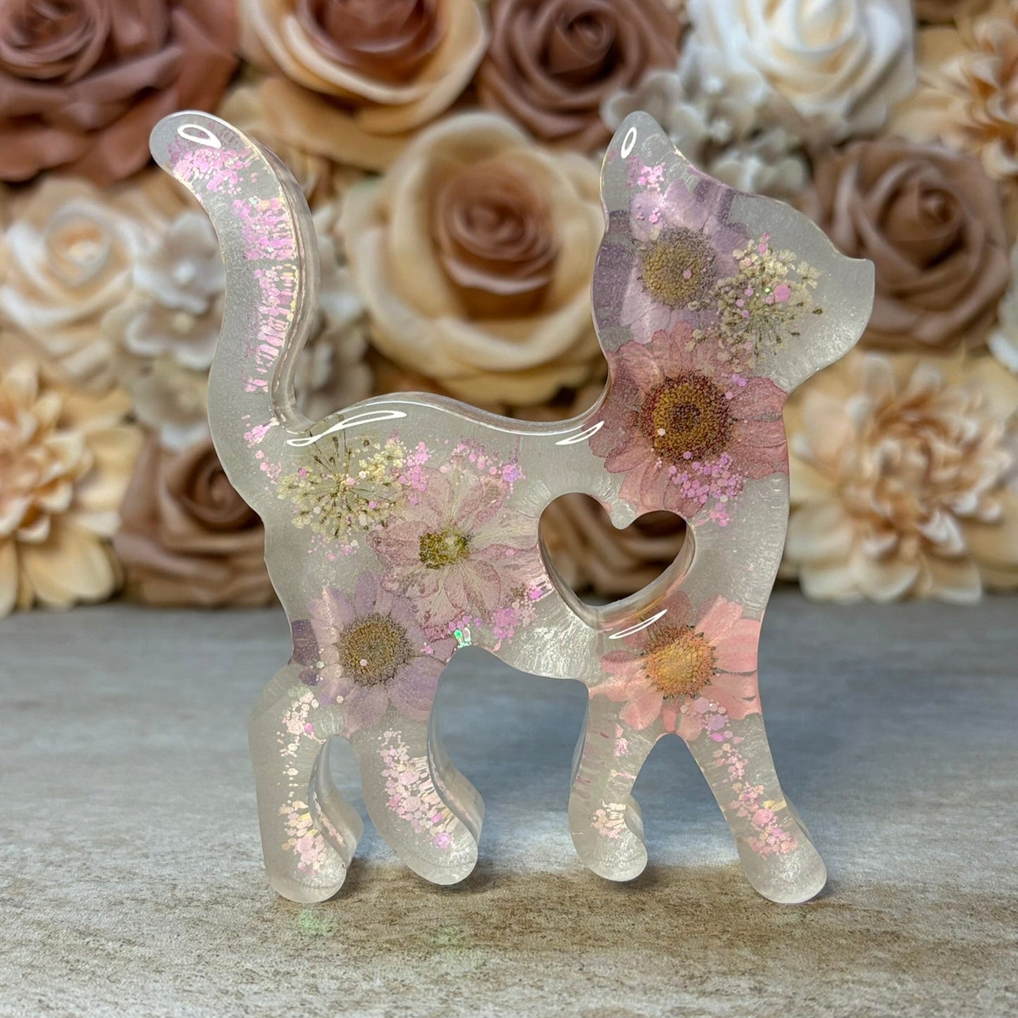 Figur Katze mit und ohne Blüten versch. Designs