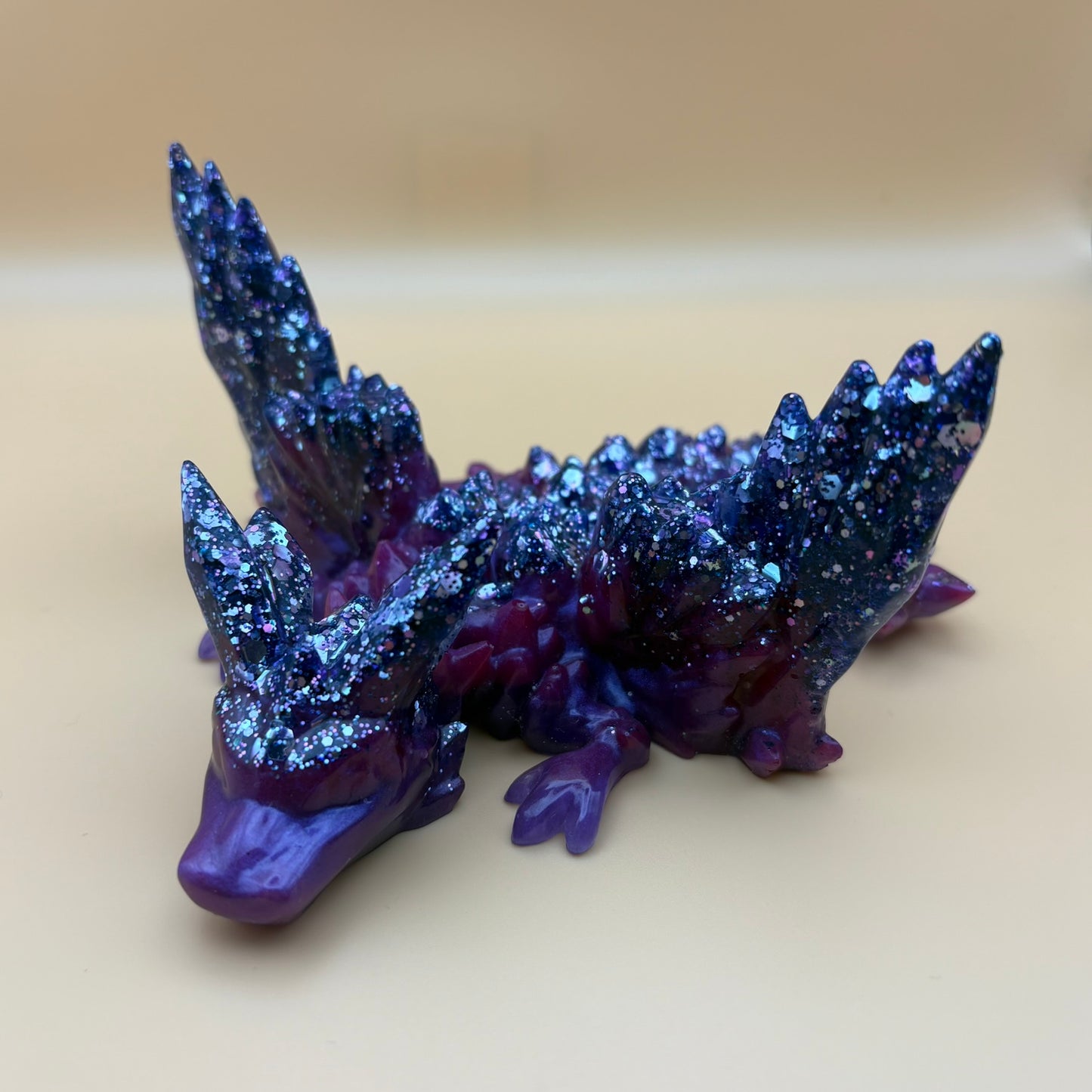 Figur "Drache liegend"