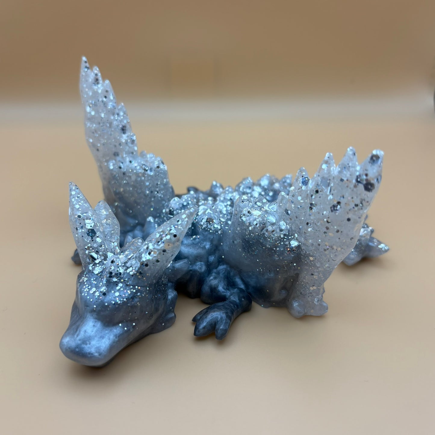 Figur "Drache liegend"